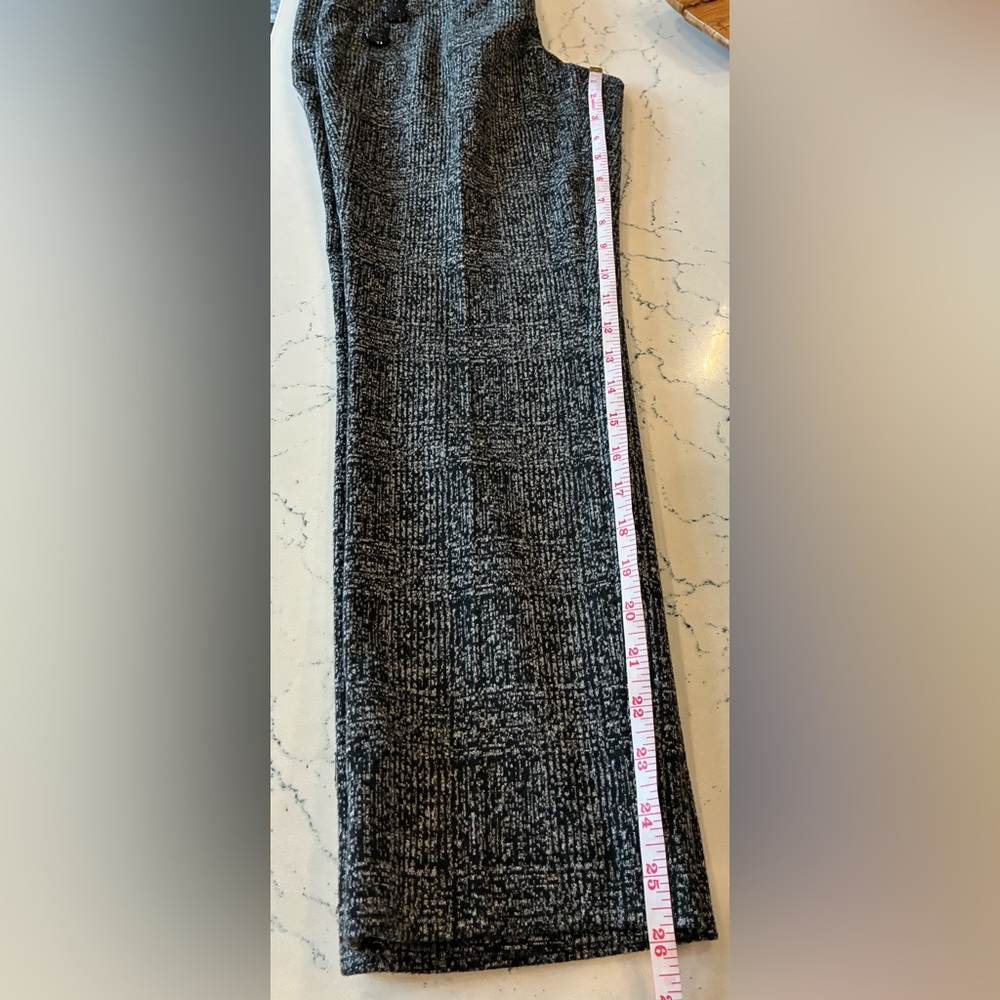 White House Black Market Black and Gray Knit Ponte Pants - Picture 7 of 8
